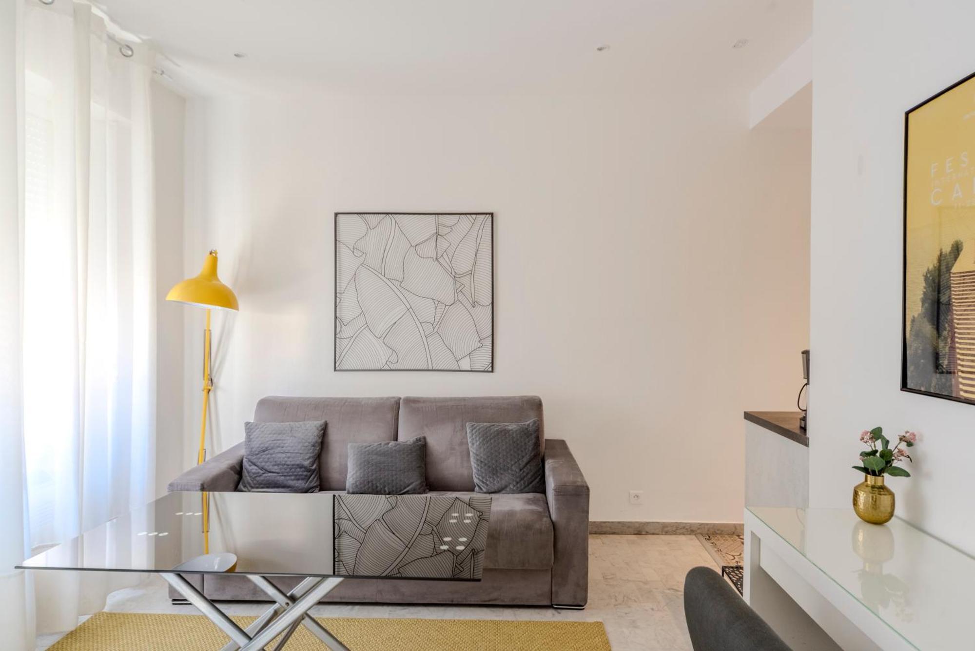Lovely Renovated 45M2 In The Hearth Of Cannes Exterior photo